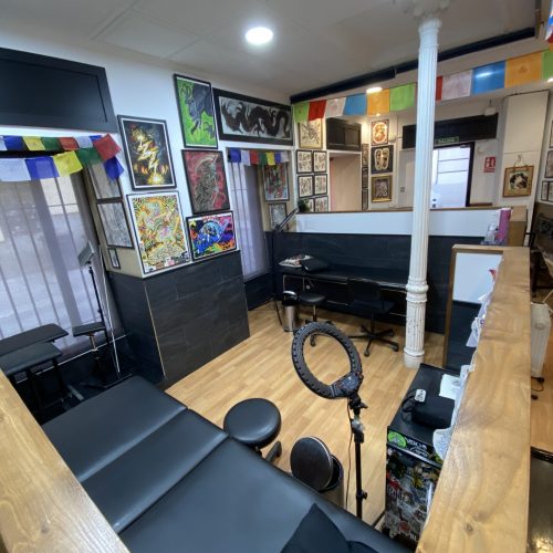Cobra Tattoo Madrid - Cabina 2