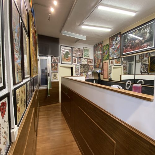 Cobra Tattoo Madrid - Pasillo 1