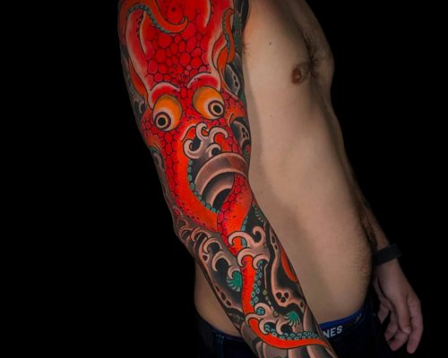 Tatuaje de Onigumo Tattoo - Brazo calamar