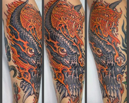Tatuaje de Spotti Tattoo - pierna